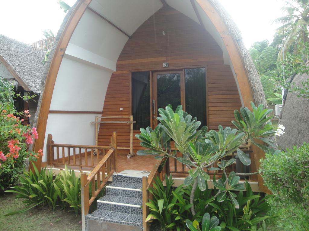 We'Be Cottages Gili Meno Exteriör bild